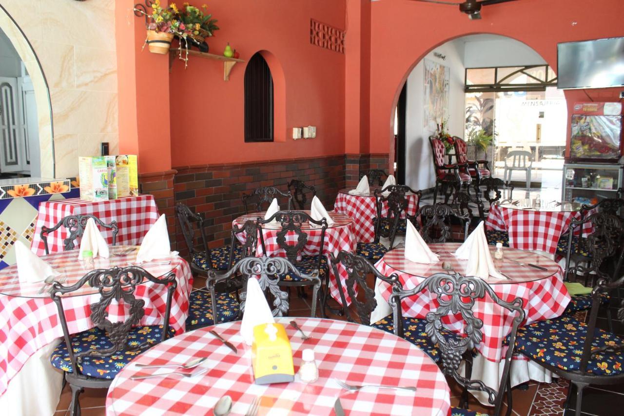 Hotel Villa Del Rosario Nuevo Melgar Luaran gambar